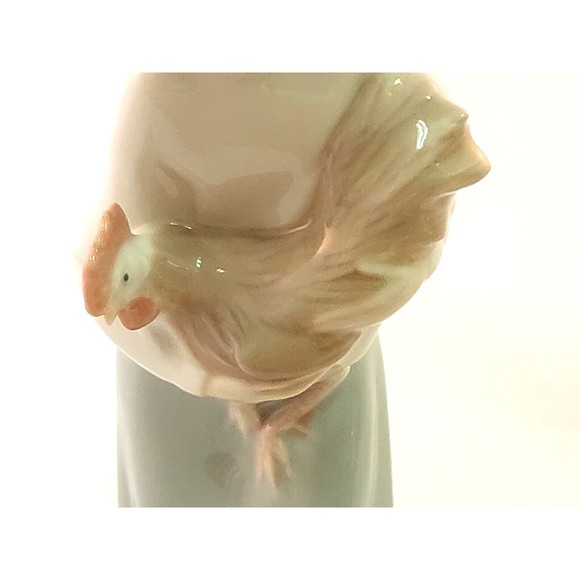 Lladro Daisa Statue Figurine Girl W/ Rooster Chicken Home Decorative 8" Retired - Picture 10 of 11